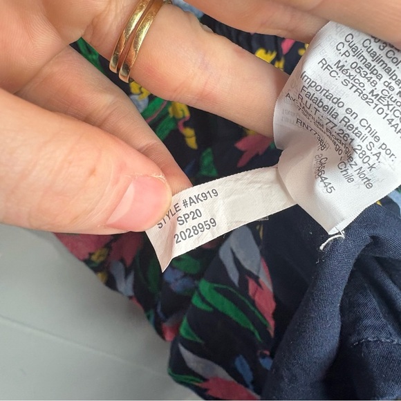 J.Crew Factory Floral Tiered Maxi Dress Women’s Size 2 MSRP $118 Summer Party - Picture 9 of 9